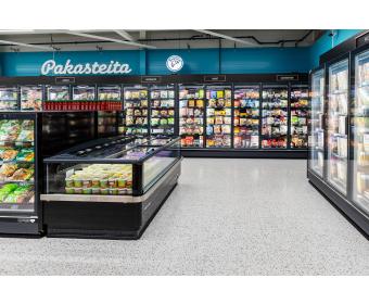 K-Supermarket_Karjaranta_Finland_GranOntarioSliding_GranBering_12A3399